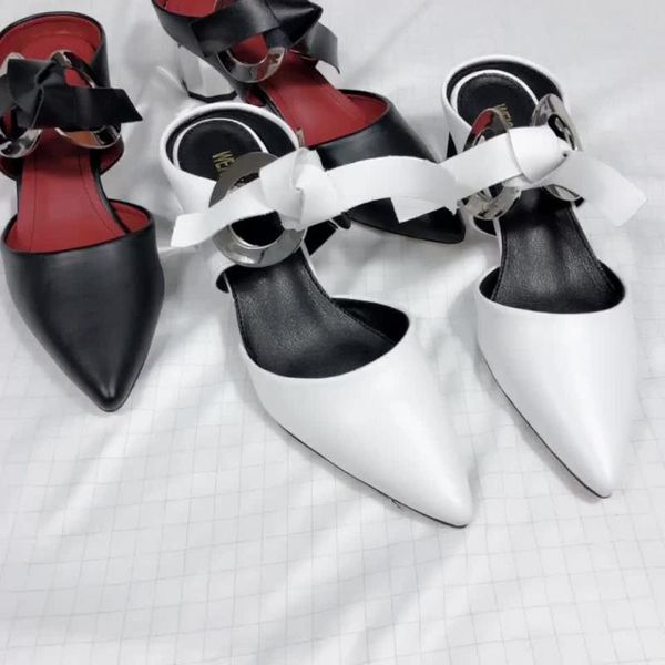 dress shoes 2021 fashion woman pointed toe round heels female mule sandals slip on med mules prom, Black
dress shoes 2021 fashion woman pointed toe round heels female mule sandals slip on med mules prom, Black
