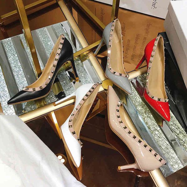 dress shoes fine leather-studded beak shoes, women's working high heels, british style, shallow mouth, spring and fall, lt5l, Black
dress shoes fine leather-studded beak shoes, women's working high heels, british style, shallow mouth, spring and fall, lt5l, Black