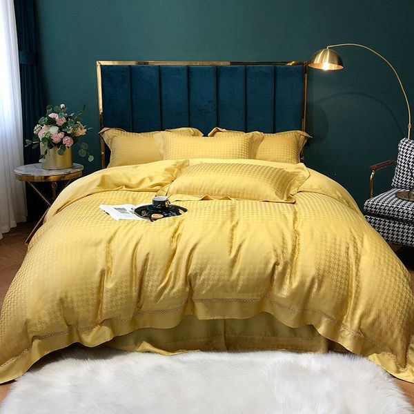 bedding sets spring summer light luxury 60s tencel yarn-dyed jacquard set hollow-out edge yellow quilt cover silky smooth
bedding sets spring summer light luxury 60s tencel yarn-dyed jacquard set hollow-out edge yellow quilt cover silky smooth