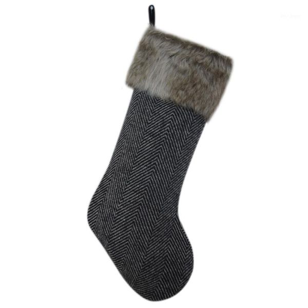 jacquard herringbone decoraction christmas stocking with faux fur cuff sock four different decoration
jacquard herringbone decoraction christmas stocking with faux fur cuff sock four different decoration