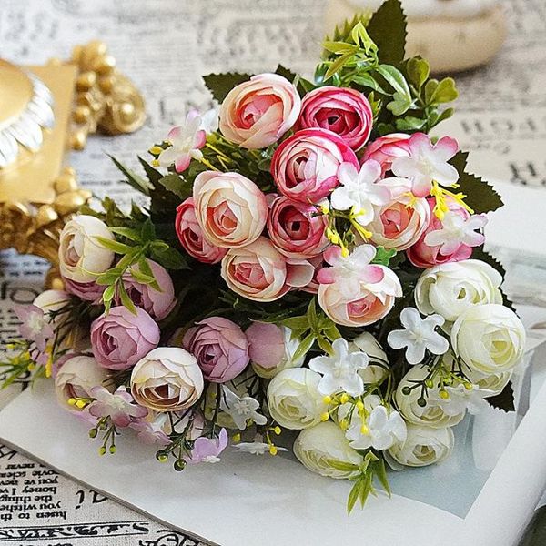1bunch artificial flowers rose decorative party silk fake buds for home el decor diy wedding decoration wreath & wreaths
1bunch artificial flowers rose decorative party silk fake buds for home el decor diy wedding decoration wreath & wreaths