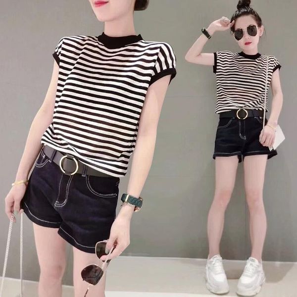 summer t-shirt ins crew neck stripe ice silk short sleeve women's loose fit, White
summer t-shirt ins crew neck stripe ice silk short sleeve women's loose fit, White
