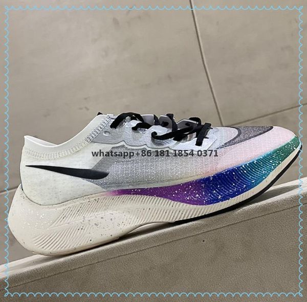 2021ss classic women and men marathon running shoes casual flats breathable fashion outdoor couples are size, Red;white
2021ss classic women and men marathon running shoes casual flats breathable fashion outdoor couples are size, Red;white