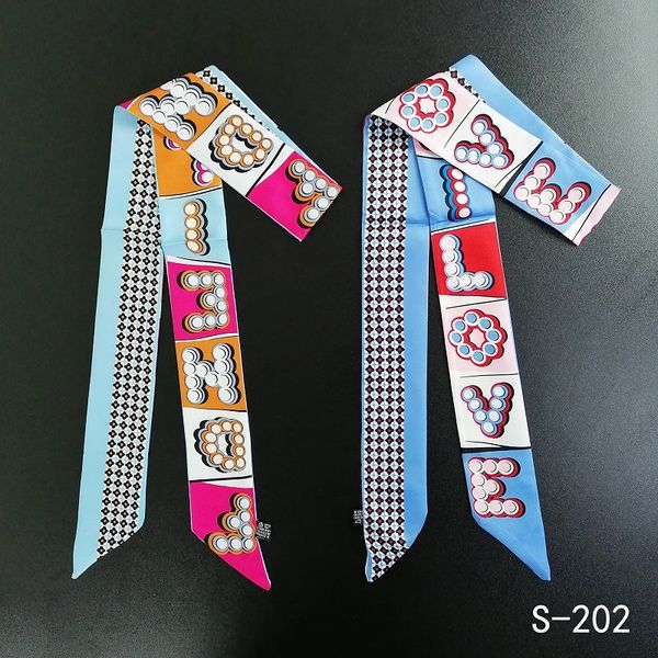 2021 designer headband luxury brand scarf women's summer thin scarves silk neckerchief size 6*120cm, Blue;gray
2021 designer headband luxury brand scarf women's summer thin scarves silk neckerchief size 6*120cm, Blue;gray