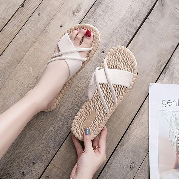 sandals 2021 ladies slippers women indoor outdoor female summer daisy non-slip soft bottom beach flat, Black
sandals 2021 ladies slippers women indoor outdoor female summer daisy non-slip soft bottom beach flat, Black