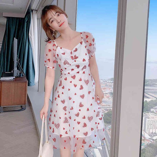summer sweet square collar short sleeve high waist women heart print mesh patchwork a line casual dress female 210514, Black;gray
summer sweet square collar short sleeve high waist women heart print mesh patchwork a line casual dress female 210514, Black;gray