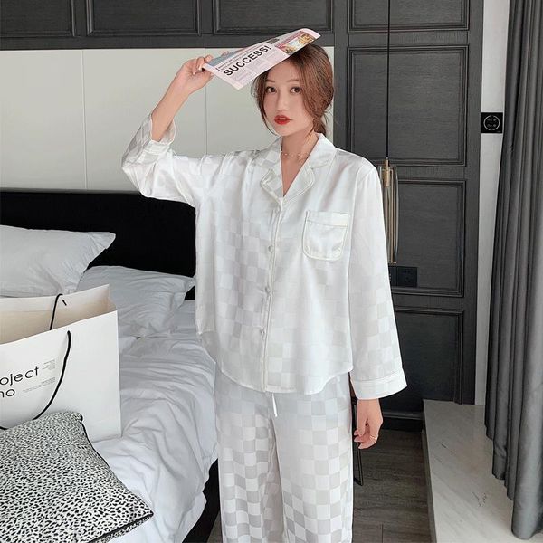 fashion plaid satins ice womens sleepwears silk pajamas sets korea elegance lace black long sleeve trousers sleepwear pyjamas 99112, Black;red
fashion plaid satins ice womens sleepwears silk pajamas sets korea elegance lace black long sleeve trousers sleepwear pyjamas 99112, Black;red