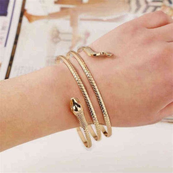 punk open adjustable snake cuff bracelets for women fashion simple gothic wrist bangles vintage femme jewelry gift wholesale, Golden;silver
punk open adjustable snake cuff bracelets for women fashion simple gothic wrist bangles vintage femme jewelry gift wholesale, Golden;silver