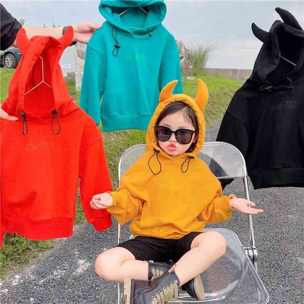korean children's ox horn hoodie girls' 2021 autumn new boys' baby letter embroidery long sleeve coat, Black;white
korean children's ox horn hoodie girls' 2021 autumn new boys' baby letter embroidery long sleeve coat, Black;white