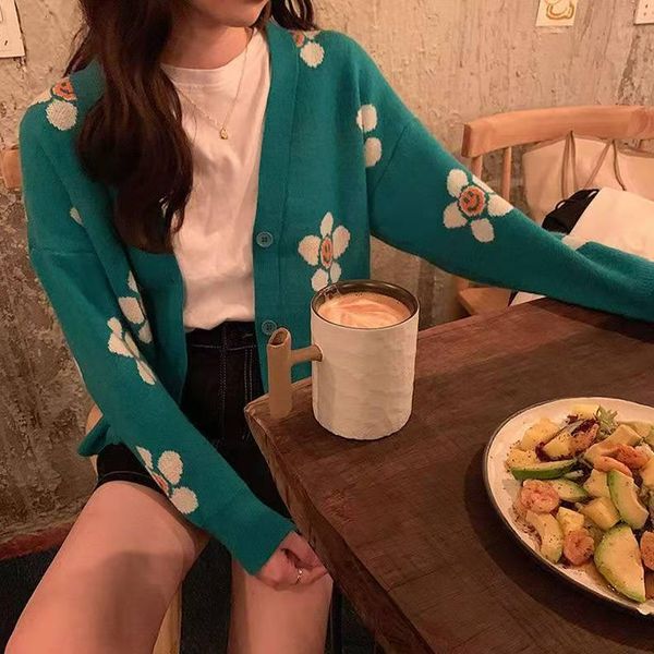 women's jackets 2021 college style flower cropped knitted cardigan elegant loose thicked v-neck sweaters coat women crop sueter mujer, Black;brown
women's jackets 2021 college style flower cropped knitted cardigan elegant loose thicked v-neck sweaters coat women crop sueter mujer, Black;brown