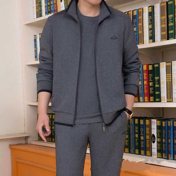 men's sportswear two piece set autumn casual tracksuit stand zipper gray sweatshirt sweatpant survetement homme 211006
men's sportswear two piece set autumn casual tracksuit stand zipper gray sweatshirt sweatpant survetement homme 211006