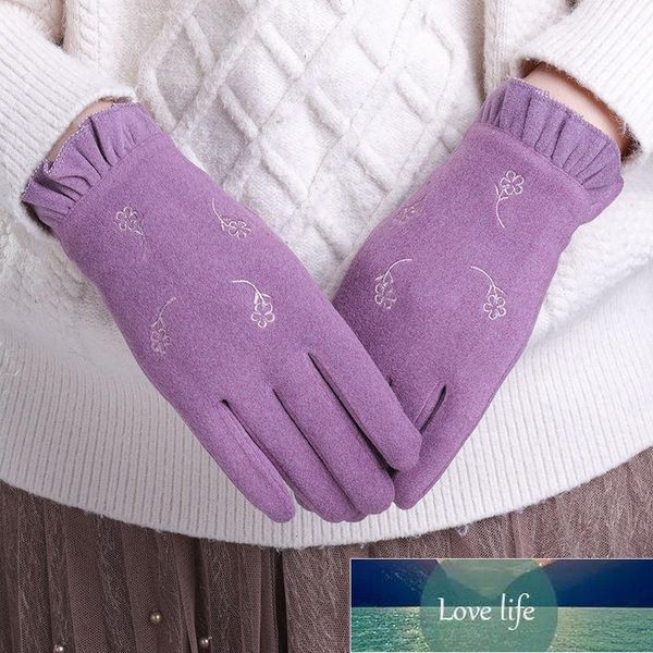 five fingers gloves women winter touch screen female cotton warm full finger lady outdoor sport driving women1, Blue;gray
five fingers gloves women winter touch screen female cotton warm full finger lady outdoor sport driving women1, Blue;gray