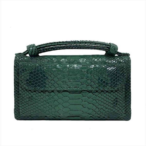 classic leather wallet women green purses snake python pattern shoulder purse card holder female clutch money bag, Red;black
classic leather wallet women green purses snake python pattern shoulder purse card holder female clutch money bag, Red;black