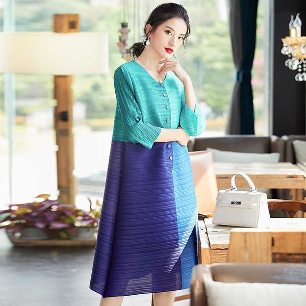 vanovich summer fashion casual women dress europe three quarter sleeve wild clothing 210615, Black;gray 
vanovich summer fashion casual women dress europe three quarter sleeve wild clothing 210615, Black;gray