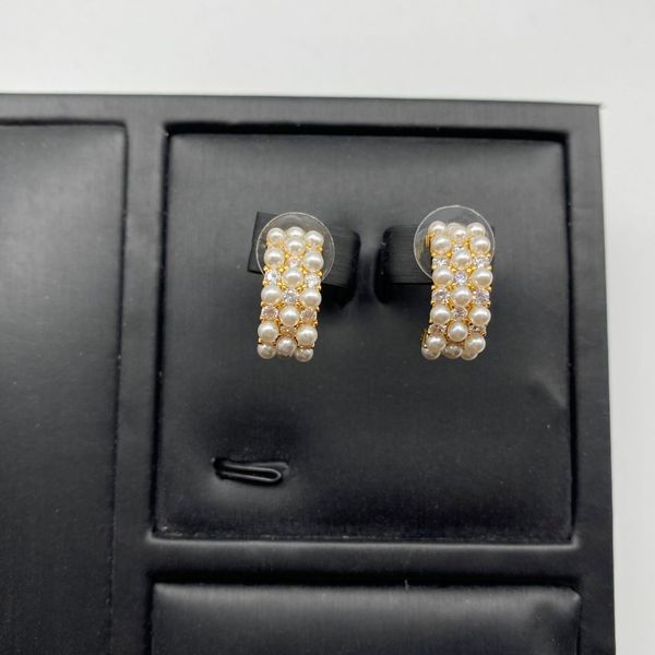 s's new half round pearl full diamond niche design temperament earrings women french sweet versatile earrings women accessories black f, Golden
s's new half round pearl full diamond niche design temperament earrings women french sweet versatile earrings women accessories black f, Golden