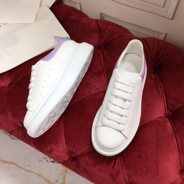 2021 designer sneakers shoe men women trainers vintage luxury ladies sport casual shoes designers runner sneaker size 35-45, Black
2021 designer sneakers shoe men women trainers vintage luxury ladies sport casual shoes designers runner sneaker size 35-45, Black