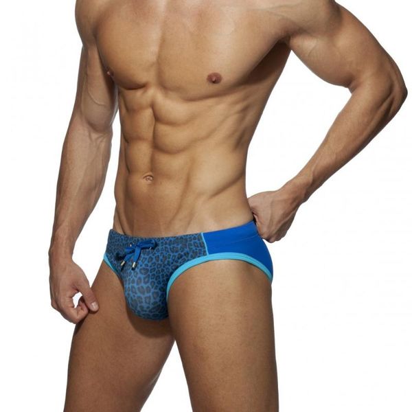 men's swimwear men's swiming trunks low waist briefs leopard print push pad swimsuit bikini underwear pool swimming beach shorts
men's swimwear men's swiming trunks low waist briefs leopard print push pad swimsuit bikini underwear pool swimming beach shorts