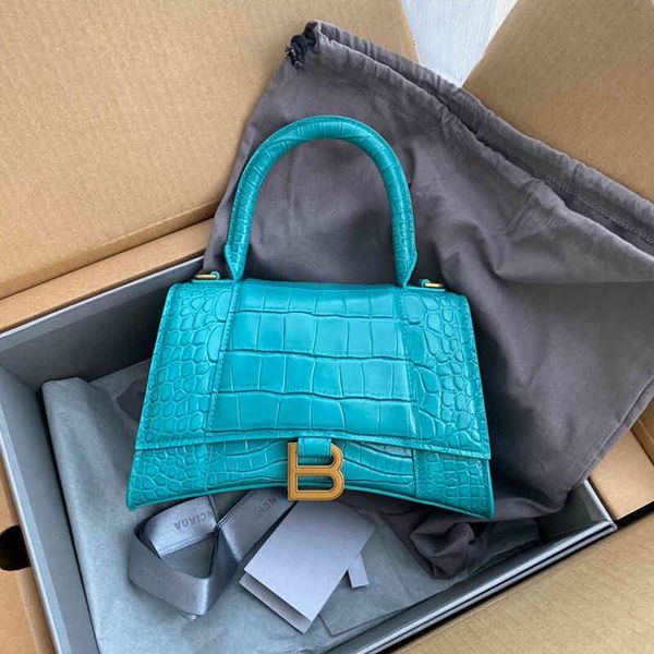 luxury women fashion handbags same balencaigas star bags female 2022 versatile b family crocodile hourglass character leather
luxury women fashion handbags same balencaigas star bags female 2022 versatile b family crocodile hourglass character leather