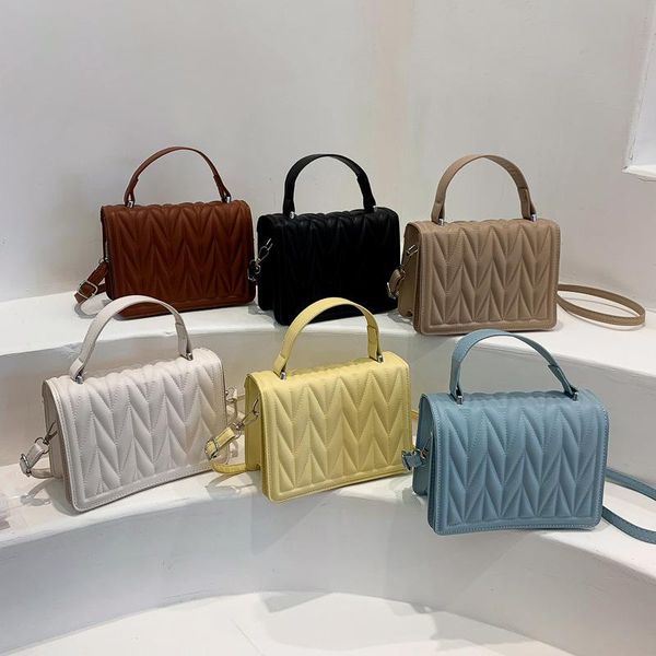 evening bags women fashion handbag french small square net red envelope 2021 rhombic shoulder messenger bag
evening bags women fashion handbag french small square net red envelope 2021 rhombic shoulder messenger bag