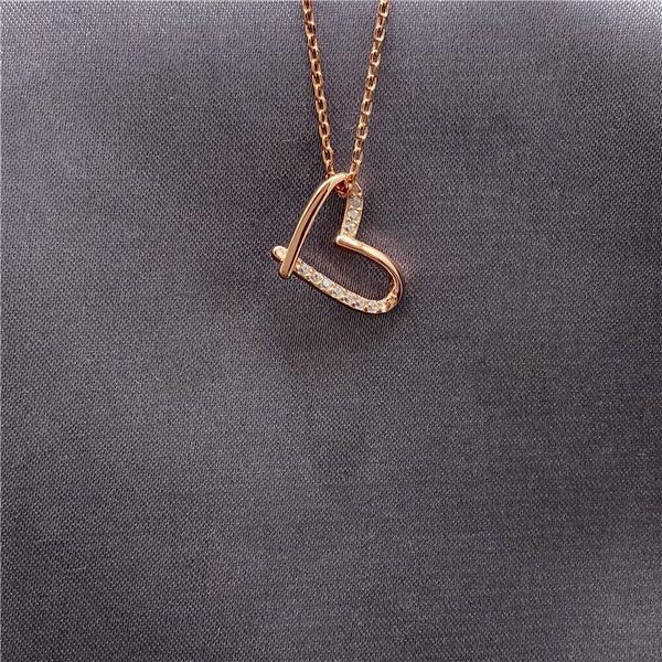 chains 18k real gold sterling silver s925 women jewelry heart-shaped pendant necklace korean clavicle chain choker female birthday gift
chains 18k real gold sterling silver s925 women jewelry heart-shaped pendant necklace korean clavicle chain choker female birthday gift