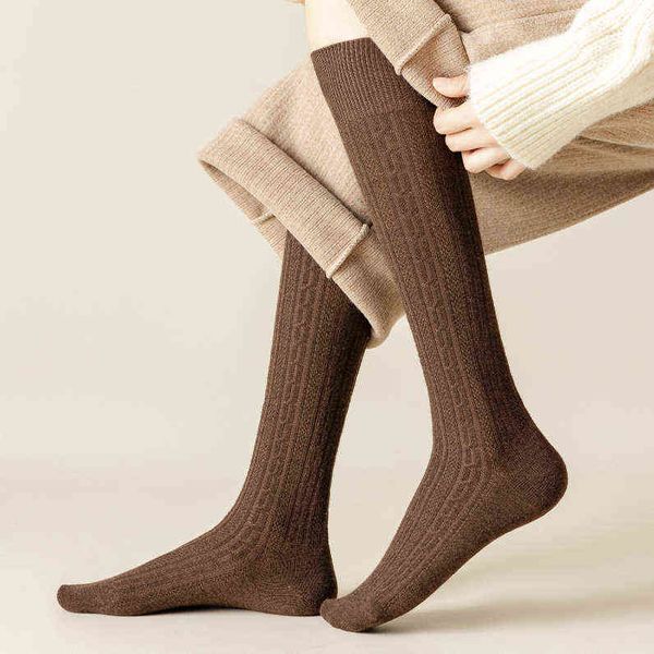 socks solid color simple twist calf wool ins autumn and winter women' cotton leisure sports socks medium length, Red;black
socks solid color simple twist calf wool ins autumn and winter women' cotton leisure sports socks medium length, Red;black