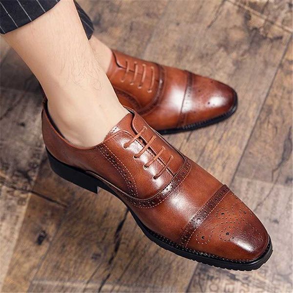 vintage fashion men formal dress casual leather shoes business wedding loafers spring british wind bullock office footwear, Black
vintage fashion men formal dress casual leather shoes business wedding loafers spring british wind bullock office footwear, Black