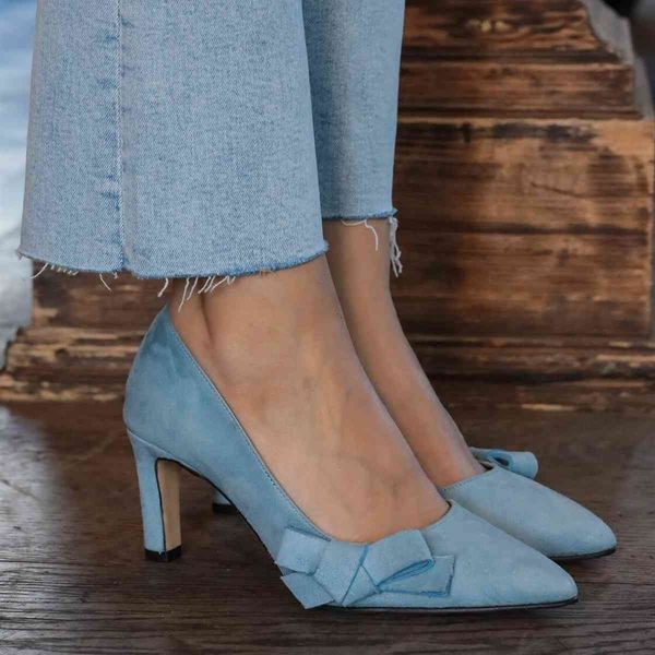 dress shoes brand layla, blue / beige black suede, 6cm heel-height, fine quality women stiletto pumps l70i
dress shoes brand layla, blue / beige black suede, 6cm heel-height, fine quality women stiletto pumps l70i
