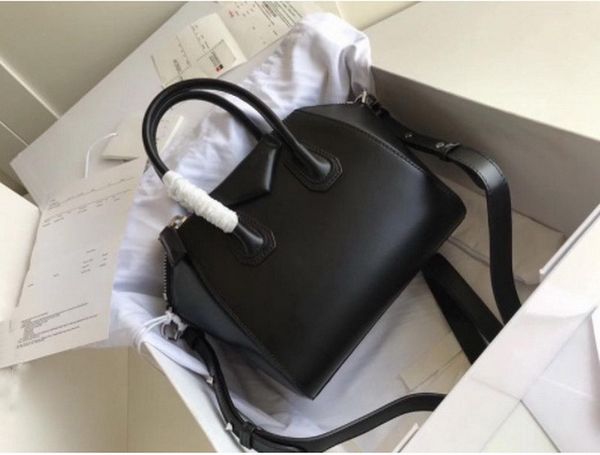 locomotive antigona bag small 32cm mini 28cm goatskin leather totes,trapezoid shape,shoulder strap,with dust bag,
locomotive antigona bag small 32cm mini 28cm goatskin leather totes,trapezoid shape,shoulder strap,with dust bag,