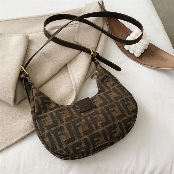 designer sale women's bag new trend messenger women's versatile high-capacity single shoulder armpit bag canvas business shopping
designer sale women's bag new trend messenger women's versatile high-capacity single shoulder armpit bag canvas business shopping