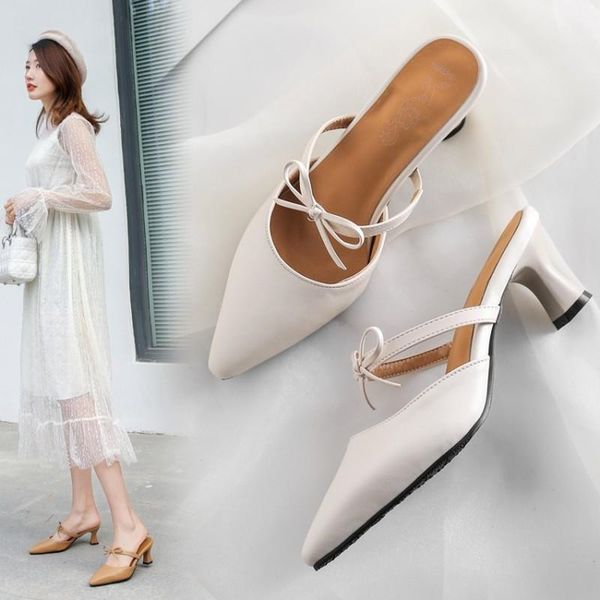 slippers sandals shoes women 2021 summer stiletto all-match sweet lady pointed bow fashion solid elegant thick heel heels woman, Black
slippers sandals shoes women 2021 summer stiletto all-match sweet lady pointed bow fashion solid elegant thick heel heels woman, Black