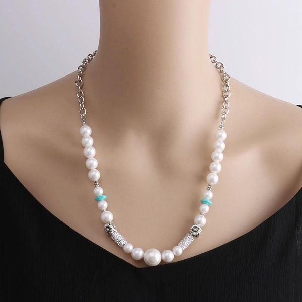 chains 2021 simulated white pearl beads necklace minimalist daisy crystal rhinestone charms choker for women girls gift, Silver
chains 2021 simulated white pearl beads necklace minimalist daisy crystal rhinestone charms choker for women girls gift, Silver