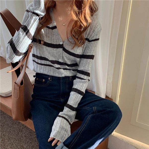 woman striped autumn womens women sweaters loose cardigan v neck femme chandails pull hiver, White;black
woman striped autumn womens women sweaters loose cardigan v neck femme chandails pull hiver, White;black