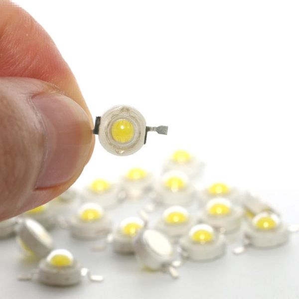 light beads 10pcs 1w 3w 5w high power dc 3.2-3.6v led diode chip smd warm white for spotlight downlight diy lamp bulb
light beads 10pcs 1w 3w 5w high power dc 3.2-3.6v led diode chip smd warm white for spotlight downlight diy lamp bulb
