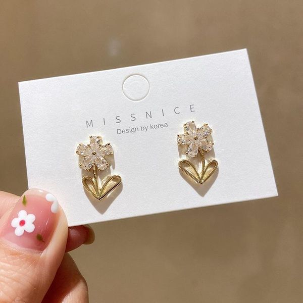 dangle & chandelier vsnow korean fashion cubic zircon flower earring for women girls exquisite plant rhinestone metal vintage jewelry, Silver
dangle & chandelier vsnow korean fashion cubic zircon flower earring for women girls exquisite plant rhinestone metal vintage jewelry, Silver