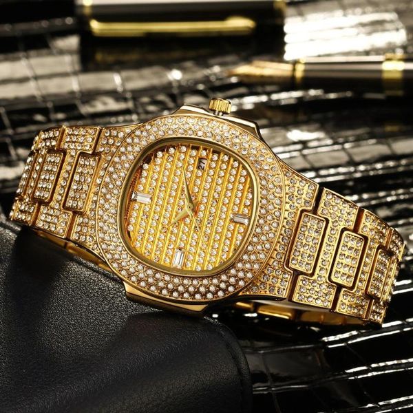 wristwatches high-end fashion calendar diamond-set men's watch bracelet starry waterproof man woman valentine's day gift christma, Slivery;brown
wristwatches high-end fashion calendar diamond-set men's watch bracelet starry waterproof man woman valentine's day gift christma, Slivery;brown