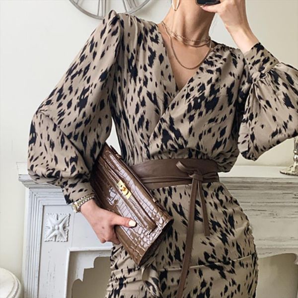 leopard print summer women dress v neck waist tie fashion feast for bodycon ruched minin vestidos, Black;gray
leopard print summer women dress v neck waist tie fashion feast for bodycon ruched minin vestidos, Black;gray