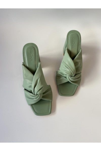 women gree slippers, Black
women gree slippers, Black