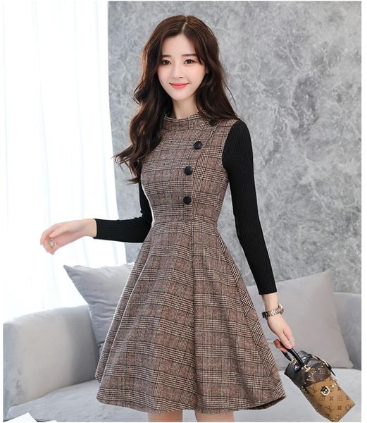 casual dresses autumn winter dress women 2021 fashion plaid woolen stitching slim large size long sleeves office, Black;gray
casual dresses autumn winter dress women 2021 fashion plaid woolen stitching slim large size long sleeves office, Black;gray