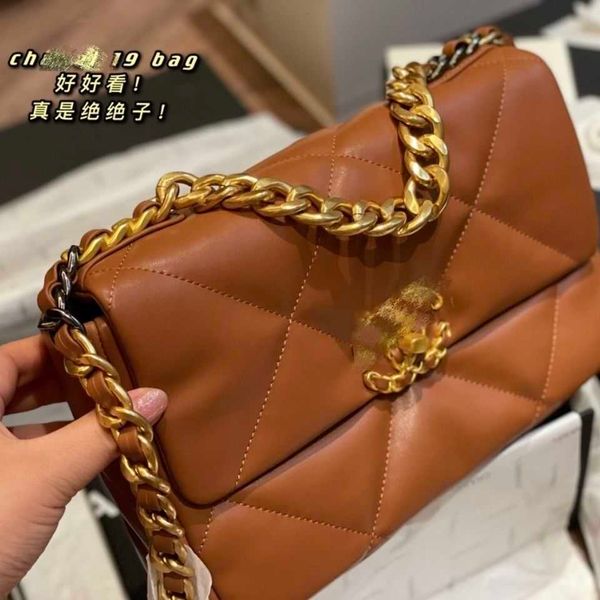 sports 21 new gaoding sheepskin lingge chain bag 19bag series caramel single shoulder messenger bag female, Red;black
sports 21 new gaoding sheepskin lingge chain bag 19bag series caramel single shoulder messenger bag female, Red;black