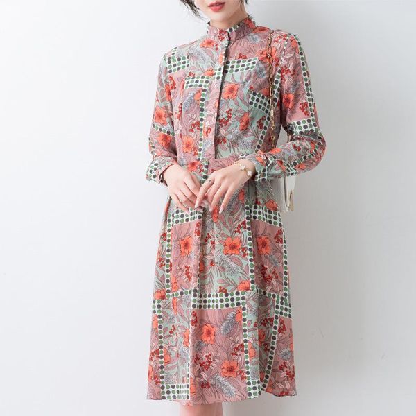 casual dresses qipao collar chiffon silk floral maxi dress women 2021 summer long work beach office party luxury plus size, Black;gray
casual dresses qipao collar chiffon silk floral maxi dress women 2021 summer long work beach office party luxury plus size, Black;gray