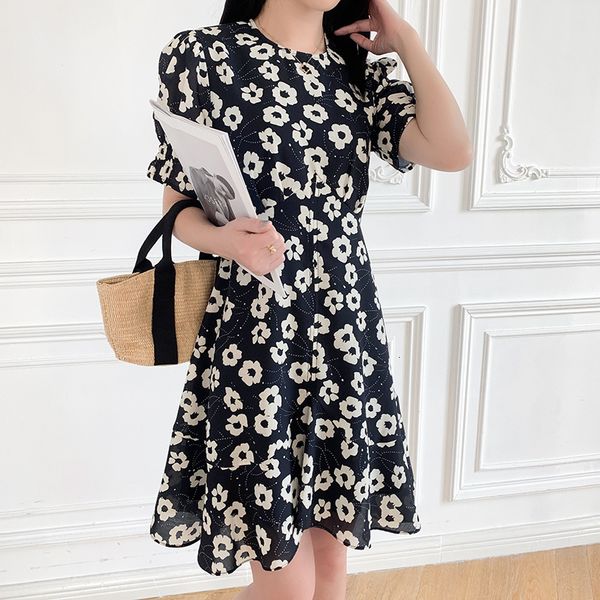 dress 21 spring and summer french printing waist tea break women's slim korean bubble short sleeve skirt, White;black
dress 21 spring and summer french printing waist tea break women's slim korean bubble short sleeve skirt, White;black