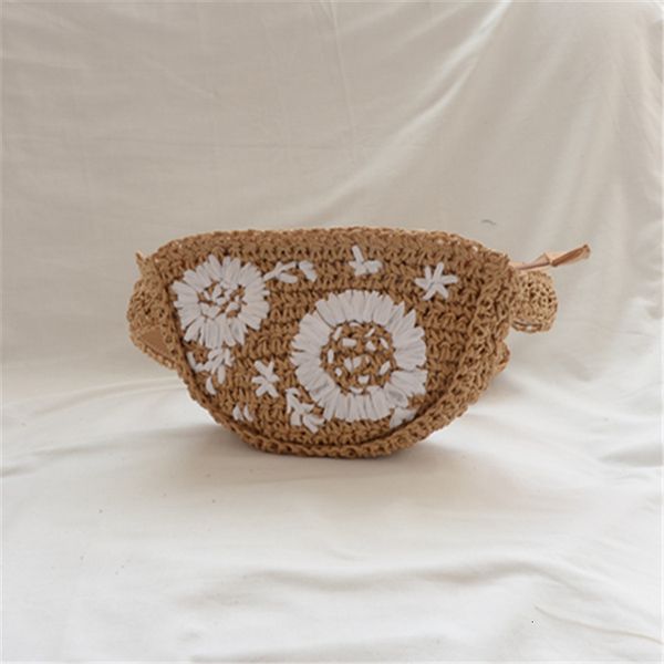 rattan capacity designer wicker holiday simple crochet waist flower embroidery bag women's bag straight, Black;red
rattan capacity designer wicker holiday simple crochet waist flower embroidery bag women's bag straight, Black;red