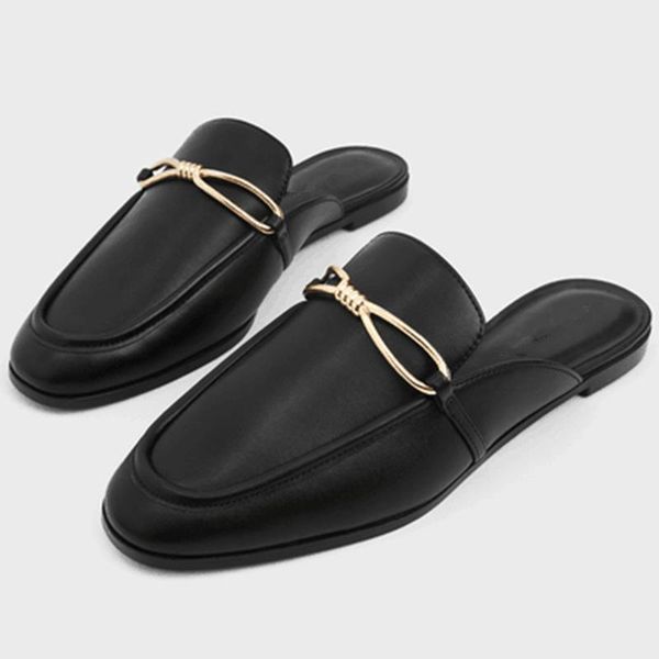 women's metal buckle flat slippers mouller, Black