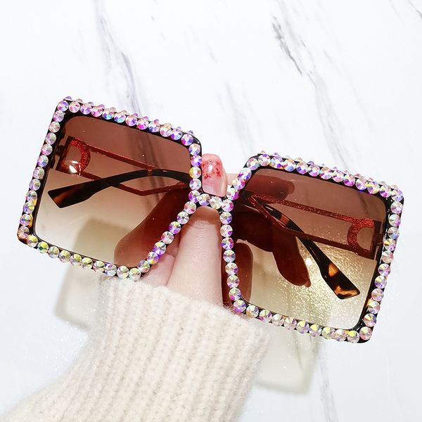 luxury designer glasses rhinestones sunglasses men oversized fashion wholesale diamond sunglass vintage shades eyewear stylish glasses for w, White;black
luxury designer glasses rhinestones sunglasses men oversized fashion wholesale diamond sunglass vintage shades eyewear stylish glasses for w, White;black