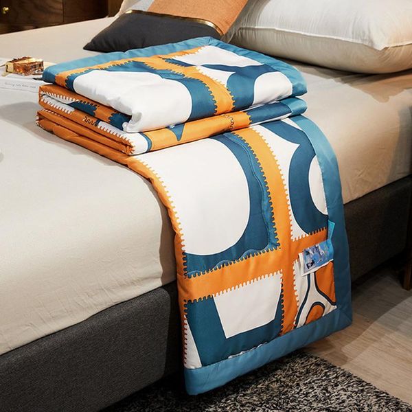 comforters & sets sofa travel airplane super soft breathable thin quilts bedspread summer air condition quilt for bed
comforters & sets sofa travel airplane super soft breathable thin quilts bedspread summer air condition quilt for bed