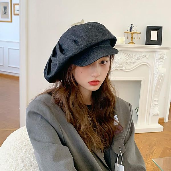 beanies cotton beret for women autumn designer models exaggerated to show off a small face personality modern showroom fashion hats
beanies cotton beret for women autumn designer models exaggerated to show off a small face personality modern showroom fashion hats