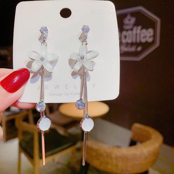 stud korean fashion multi-layer tassels ladies earrings super fairy temperament female long acrylic petal wholesale, Golden;silver
stud korean fashion multi-layer tassels ladies earrings super fairy temperament female long acrylic petal wholesale, Golden;silver