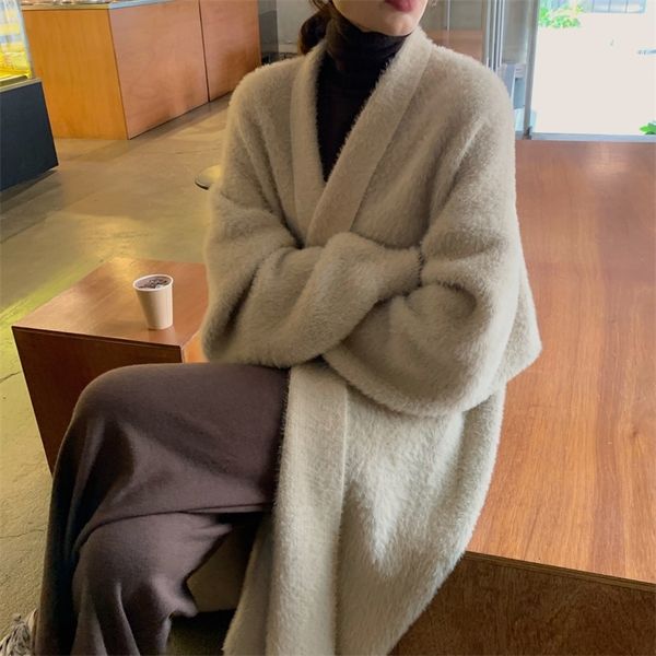 wool autumn and winter new plush coat women's korean imitation mink medium long thickened cardigan loose over knee temperament, Black
wool autumn and winter new plush coat women's korean imitation mink medium long thickened cardigan loose over knee temperament, Black