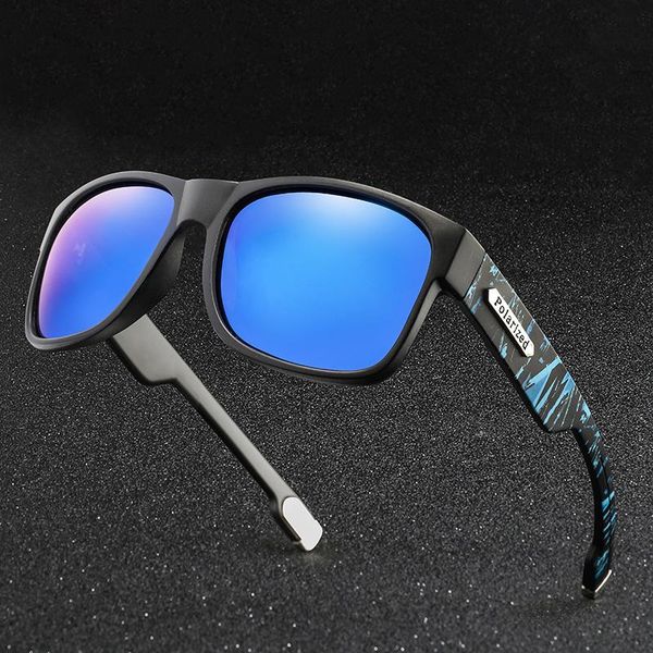 fashion retro printed night vision polarized sunglasses for men classic summer driving travel uv400 sun glasses male de sol 2021, White;black
fashion retro printed night vision polarized sunglasses for men classic summer driving travel uv400 sun glasses male de sol 2021, White;black