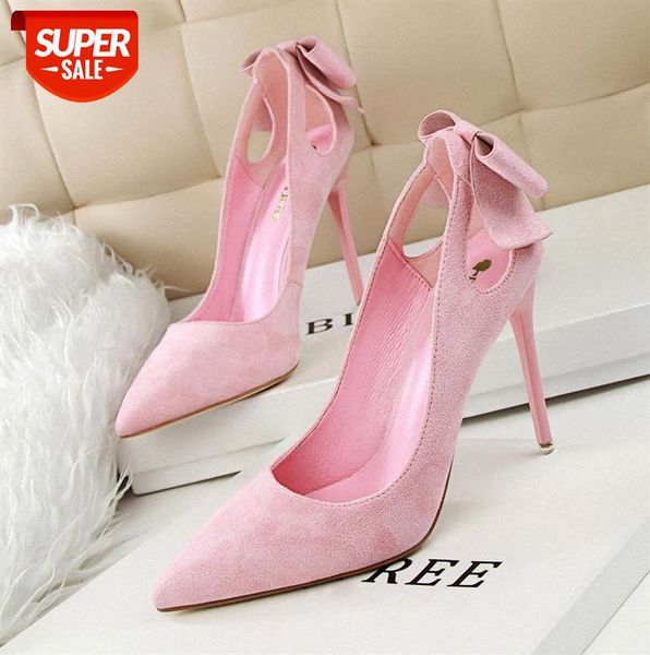 3168-1 korean version of sweet beauty high heels stiletto suede shallow mouth pointed toe hollow bow single shoes #rt78
3168-1 korean version of sweet beauty high heels stiletto suede shallow mouth pointed toe hollow bow single shoes #rt78
